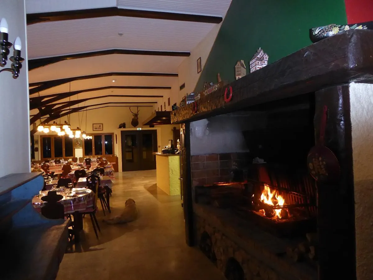 Chalet Alpina Aquarelax Hotel & Spa Greolieres les Neiges