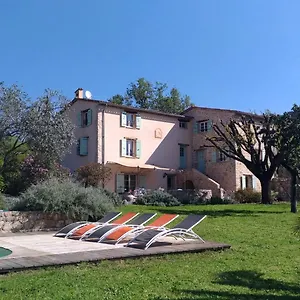 Couette-café L'escale Provençale